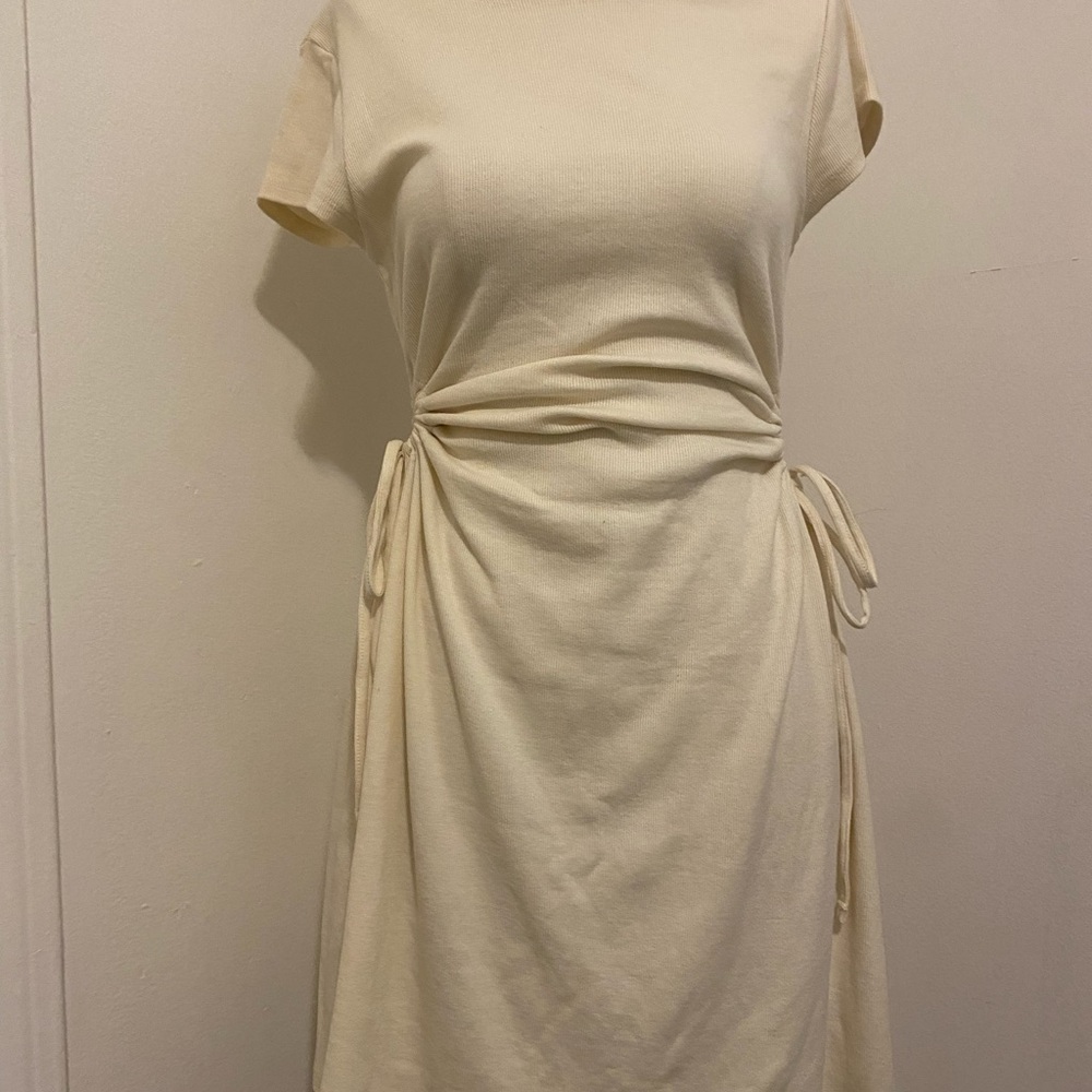 Melrose and Market Cream Gathered Midi Dress - Picture 2 of 9
